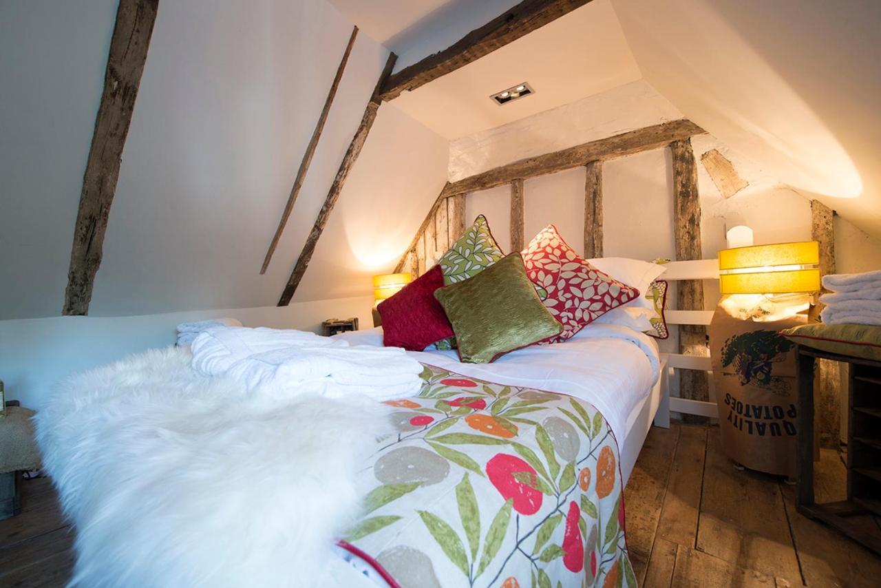 The Woolpack Inn Wavehorne ภายนอก รูปภาพ